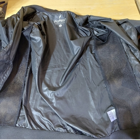 Do You Even Windbreaker Bomber - Picture 4 of 12